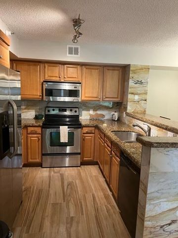 160 Yacht Club 206 Way 206, Hypoluxo, FL 33462