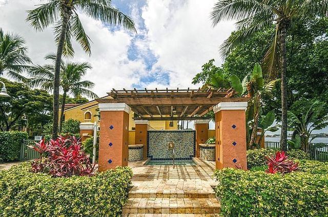 160 Yacht Club 206 Way 206, Hypoluxo, FL 33462