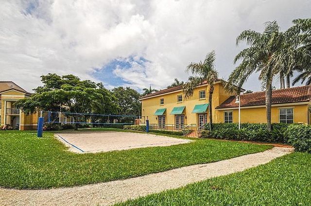 160 Yacht Club 206 Way 206, Hypoluxo, FL 33462