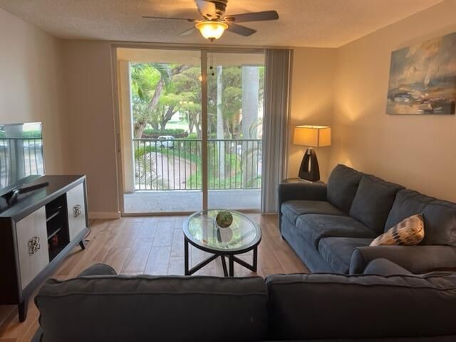 160 Yacht Club 206 Way 206, Hypoluxo, FL 33462