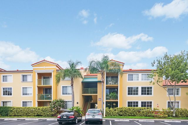 160 Yacht Club 206 Way 206, Hypoluxo, FL 33462