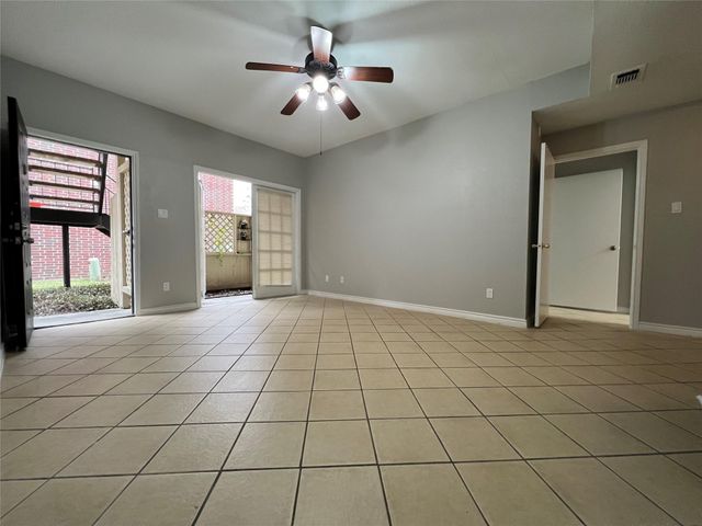 8055 Cambridge Street 35, Houston, TX 77054