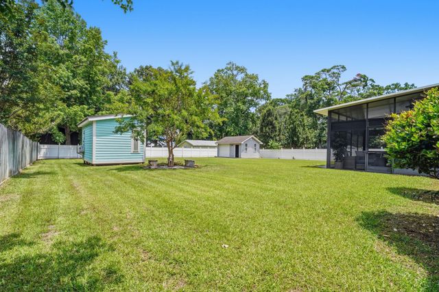 1421 Shoreline Dr., Myrtle Beach, SC 29577