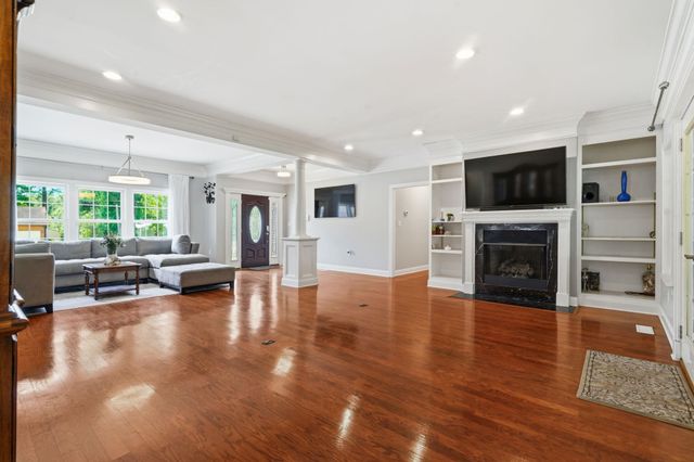 1421 Shoreline Dr., Myrtle Beach, SC 29577