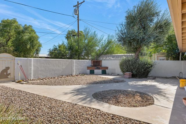 3326 N Reno Avenue, Tucson, AZ 85705