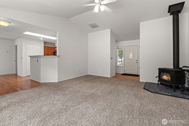 9519 185th Avenue SW, Rochester, WA 98579