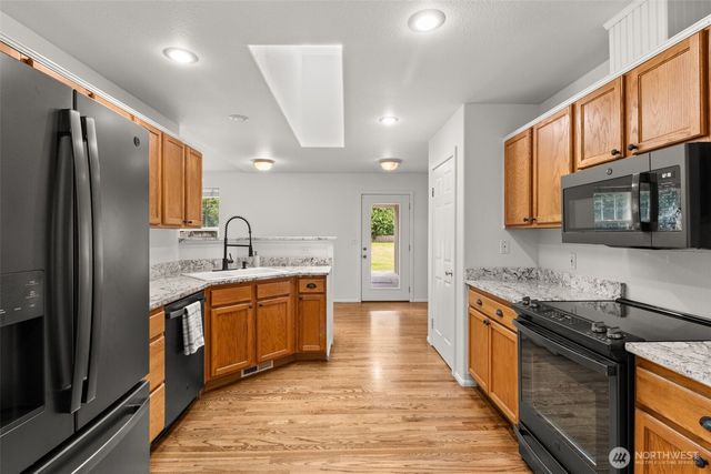 9519 185th Avenue SW, Rochester, WA 98579