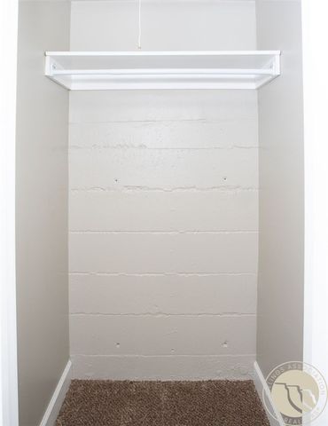 1240 Avenue D 8, Billings, MT 59102