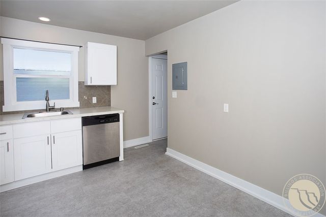 1240 Avenue D 8, Billings, MT 59102