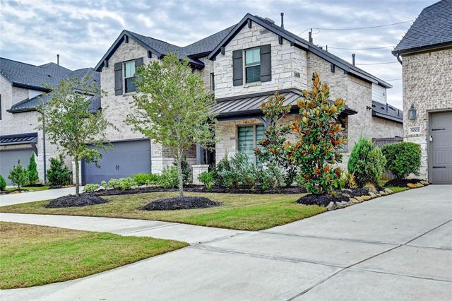 5006 Albany Shores Lane, Fulshear, TX 77441