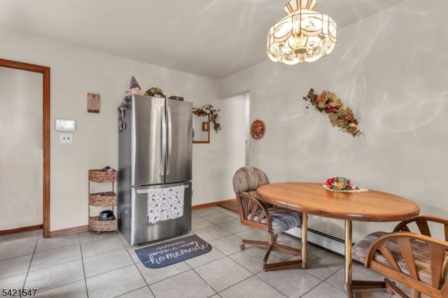 47 S Walnut Ave, Woodbridge Twp., NJ 08830