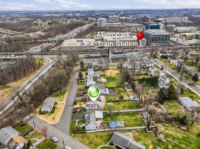 47 S Walnut Ave, Woodbridge Twp., NJ 08830