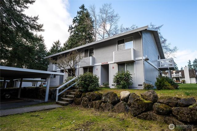 34005 1 St Cir Circle S, Federal Way, WA 98003