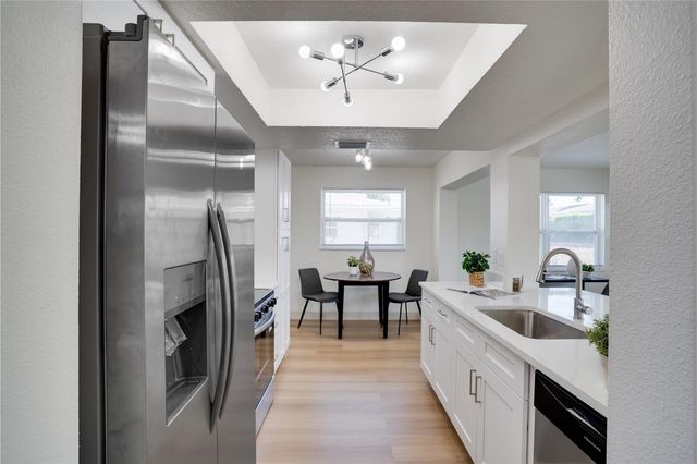 8977 140TH WAY, Seminole, FL 33776