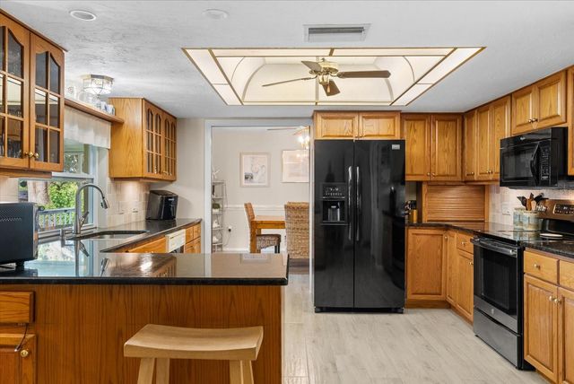 5206 18TH AVENUE E, Bradenton, FL 34208