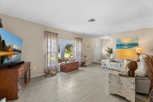 5206 18TH AVENUE E, Bradenton, FL 34208