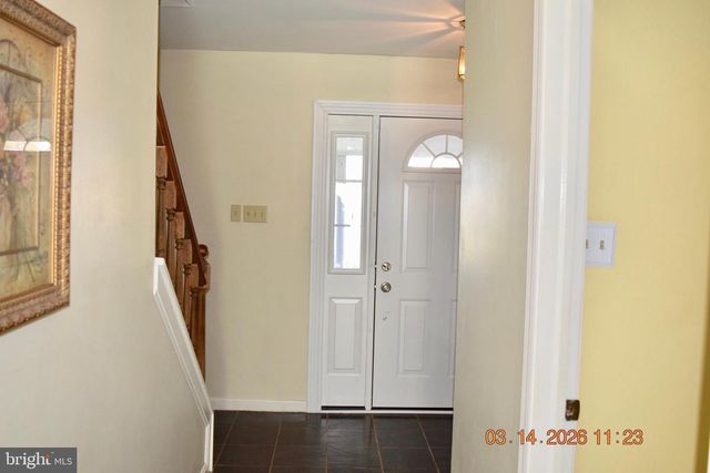 393 CLOVER CT, West Grove, PA 19390