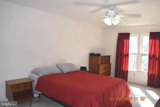 393 CLOVER CT, West Grove, PA 19390