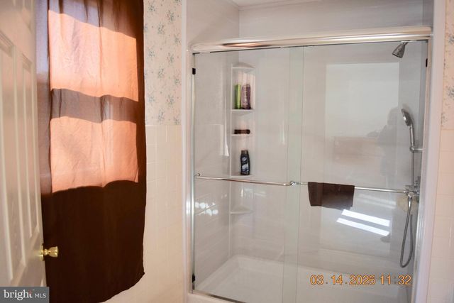 393 CLOVER CT, West Grove, PA 19390