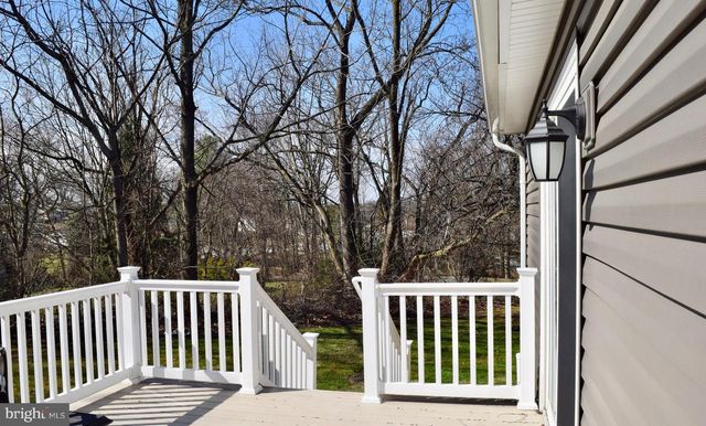 393 CLOVER CT, West Grove, PA 19390