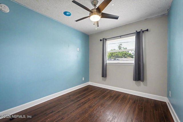 2425 TULSA Road N, Jacksonville, FL 32218