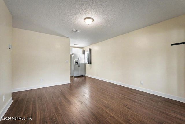 2425 TULSA Road N, Jacksonville, FL 32218