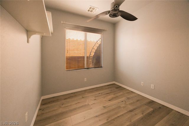 8253 Arden Landing Place, Las Vegas, NV 89117