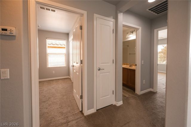 8253 Arden Landing Place, Las Vegas, NV 89117