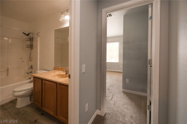 8253 Arden Landing Place, Las Vegas, NV 89117