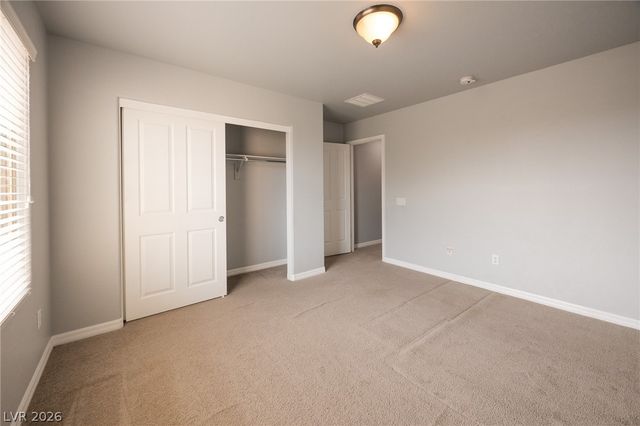 8253 Arden Landing Place, Las Vegas, NV 89117