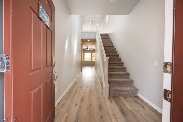 8253 Arden Landing Place, Las Vegas, NV 89117