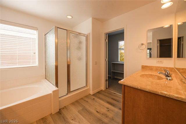 8253 Arden Landing Place, Las Vegas, NV 89117