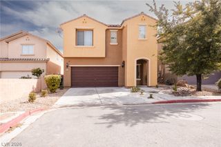 8253 Arden Landing Place, Las Vegas, NV 89117