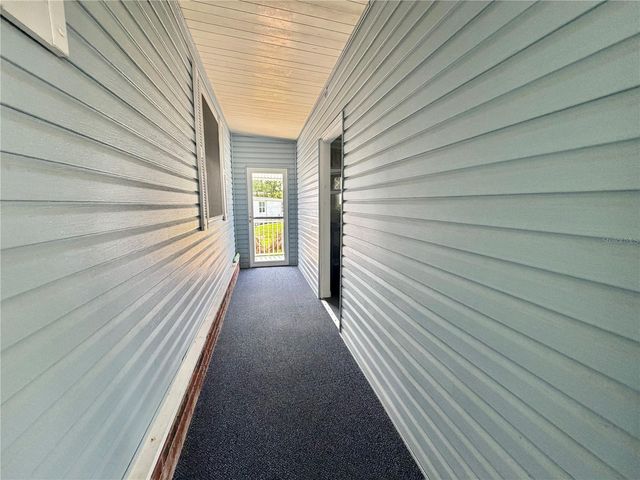 145 ROYAL PALM DRIVE, Leesburg, FL 34748