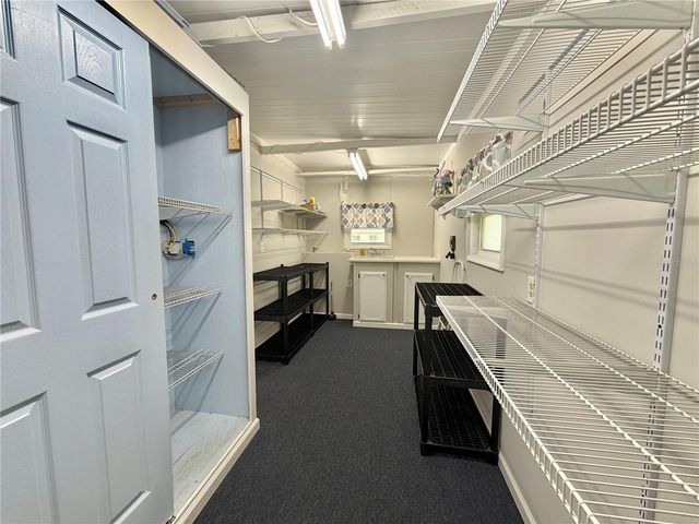 145 ROYAL PALM DRIVE, Leesburg, FL 34748