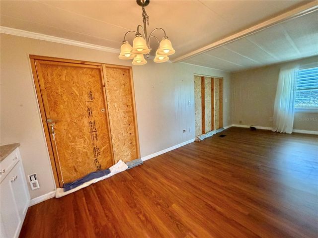 145 ROYAL PALM DRIVE, Leesburg, FL 34748