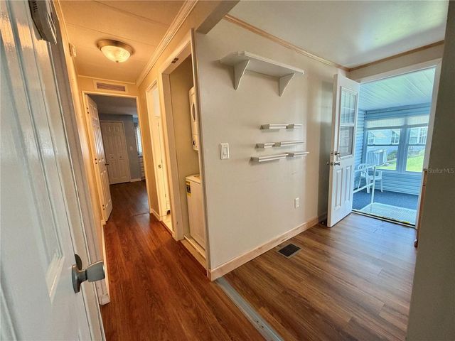 145 ROYAL PALM DRIVE, Leesburg, FL 34748