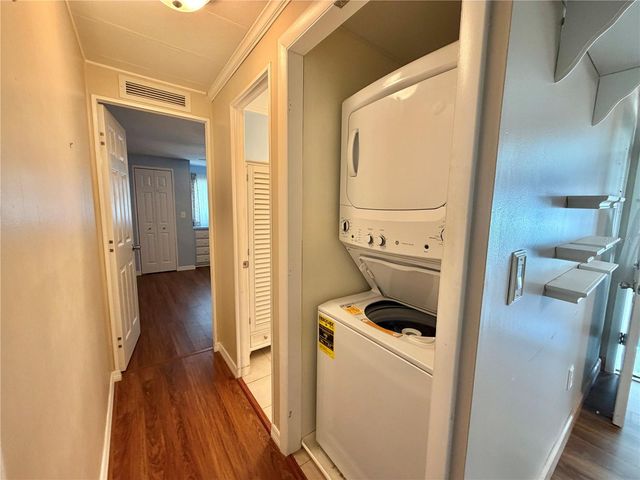 145 ROYAL PALM DRIVE, Leesburg, FL 34748