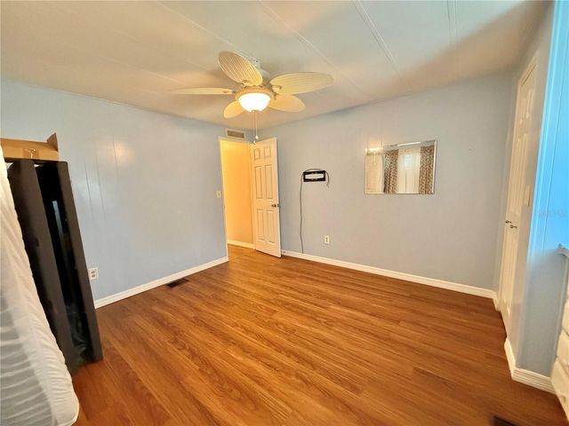 145 ROYAL PALM DRIVE, Leesburg, FL 34748