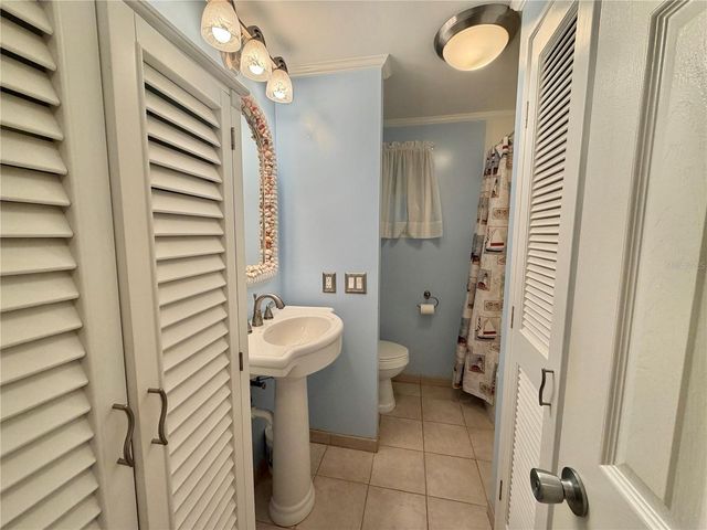 145 ROYAL PALM DRIVE, Leesburg, FL 34748