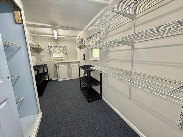 145 ROYAL PALM DRIVE, Leesburg, FL 34748