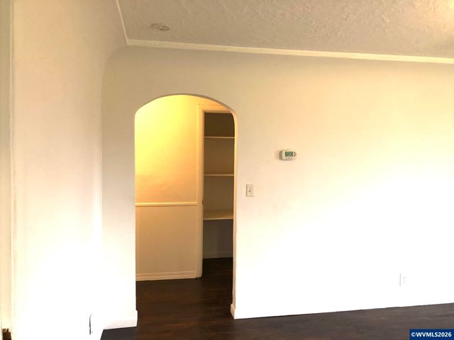 825 Treewood Ln SE, Salem, OR 97317