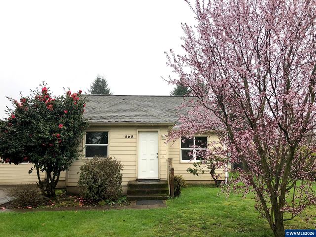825 Treewood Ln SE, Salem, OR 97317