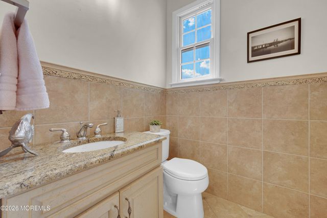 10 Waters Edge, Brielle, NJ 08730