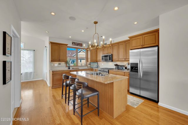 10 Waters Edge, Brielle, NJ 08730