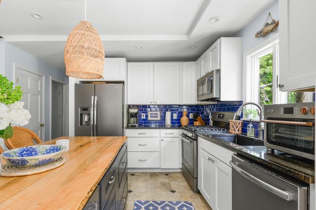 123 Asa Meigs Road, Marstons Mills, MA 02648