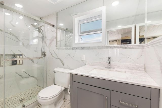 333 Murray Road, West Palm Beach, FL 33405