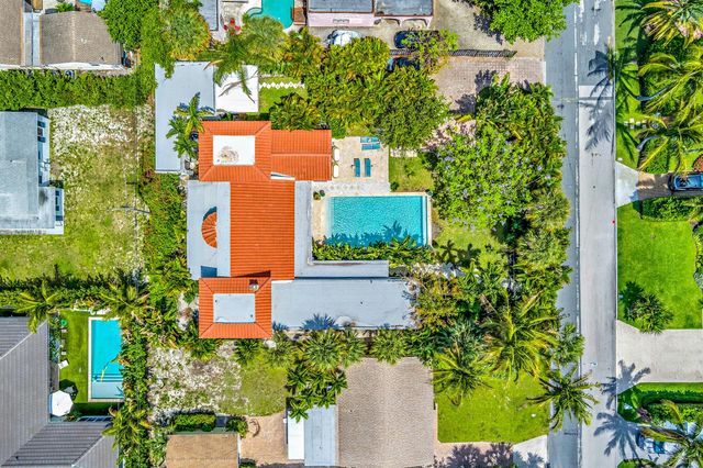 333 Murray Road, West Palm Beach, FL 33405