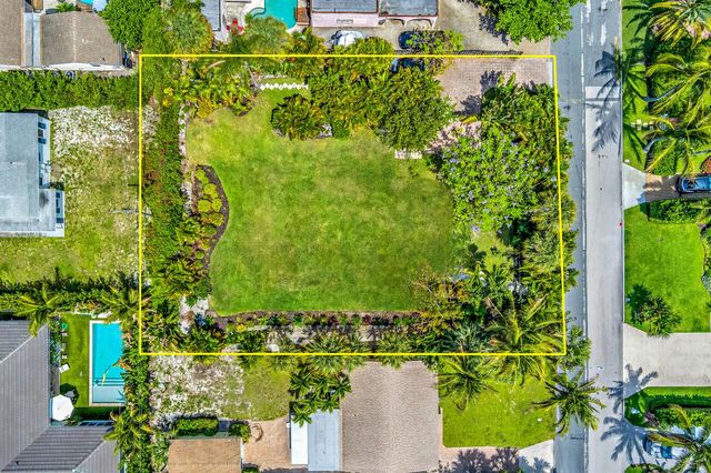 333 Murray Road, West Palm Beach, FL 33405