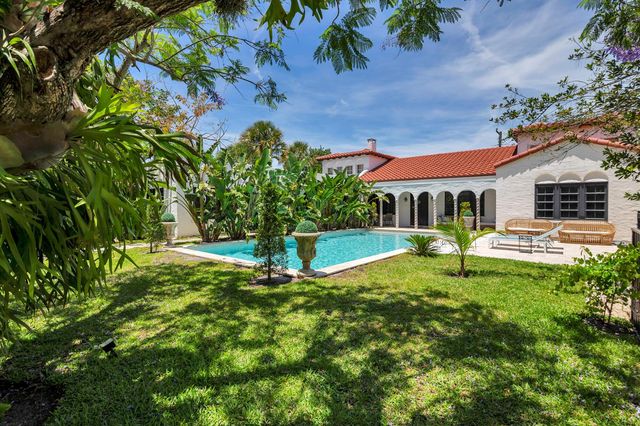 333 Murray Road, West Palm Beach, FL 33405